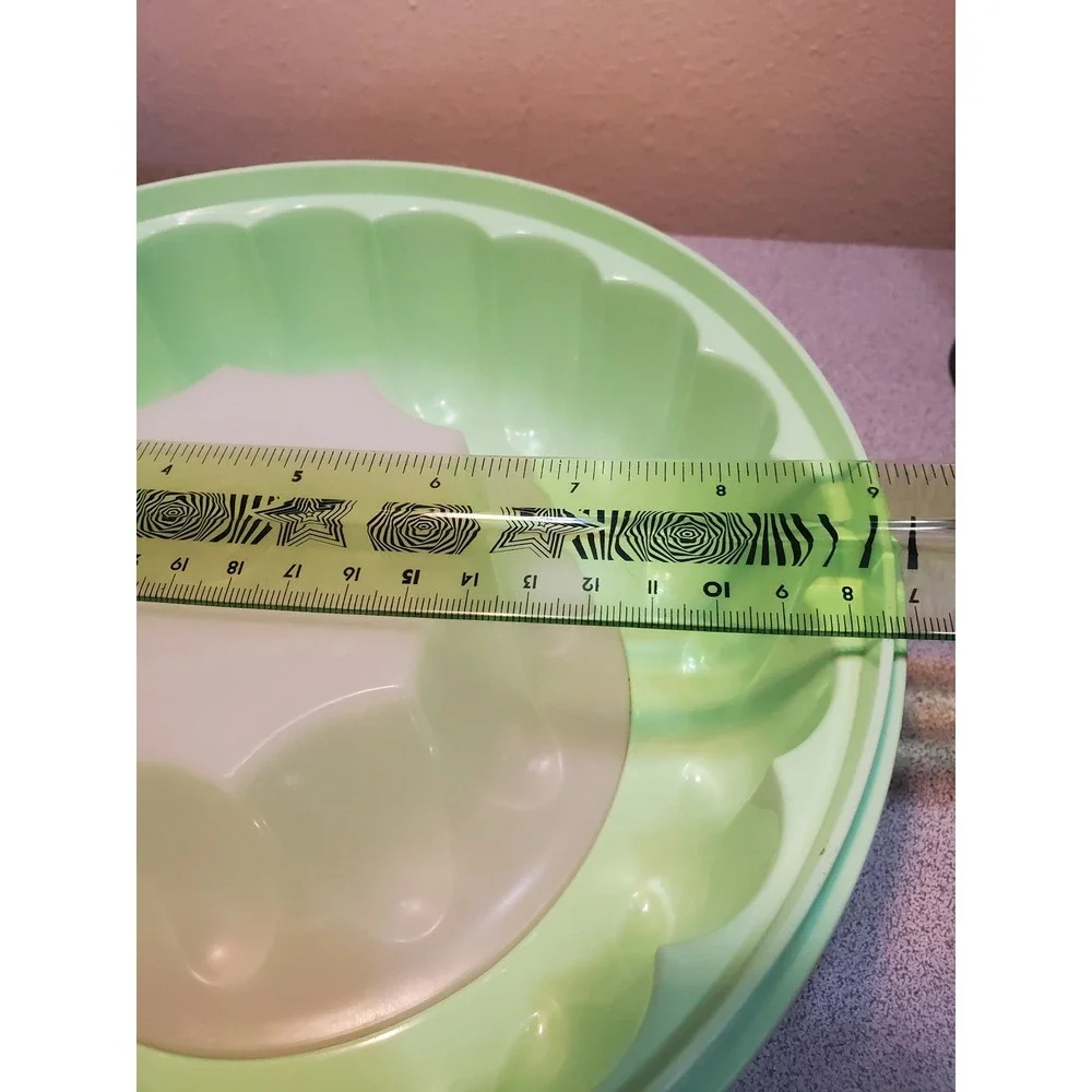 Tupperware Vintage Jello-Ring Mold Mint Green 3 Piece Set 1202 1203 620